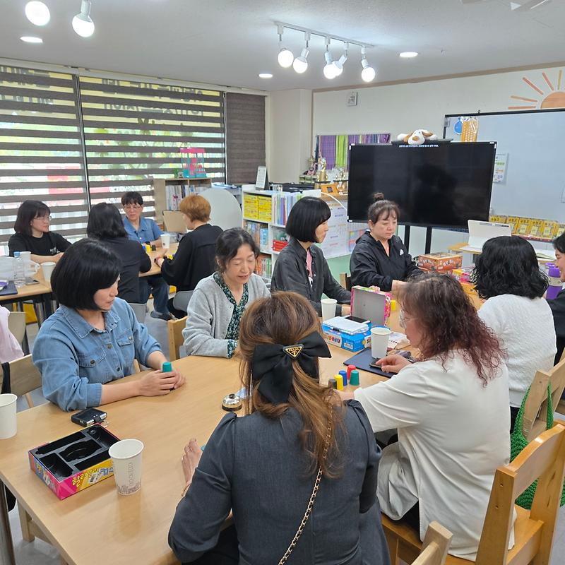 생각나무_창의수학_5월_연구모임_(2).jpg 이미지