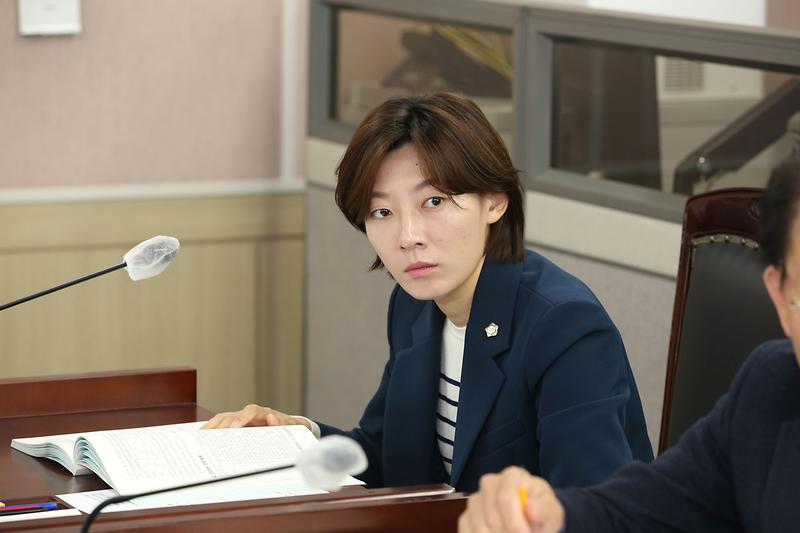 제263회 제2차 환경경제위원회 (2023.10.17.) (장문정 위원) 사진