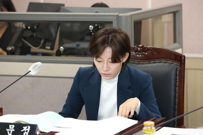 제264회 제6차 환경경제위원회 (2023.12.11.) (장문정 위원) 사진