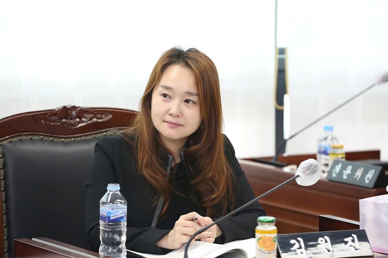 2024.01.26._제265회_제4차_환경경제위원회_(13).jpg 이미지