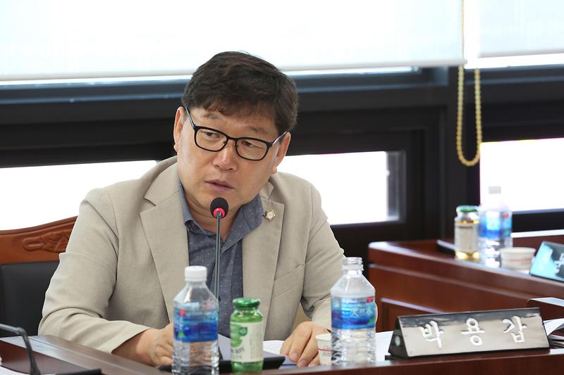 2024.09.04._제269회_제1차_환경경제안전위원회_(63).jpg 이미지