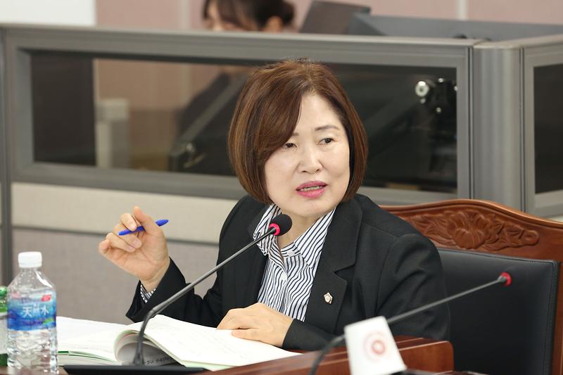 2024.10.08._제270회_제1차_환경경제안전위원회_(39).jpg 이미지