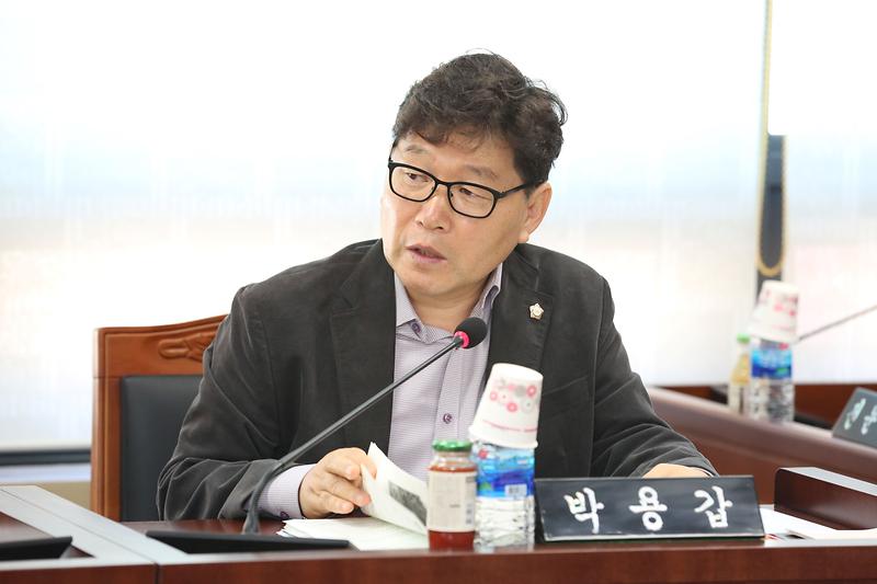 2024.10.11._제270회_제3차_환경경제안전위원회_(2).jpg 이미지