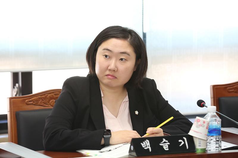 2024.10.11._제270회_제3차_환경경제안전위원회_(29).jpg 이미지