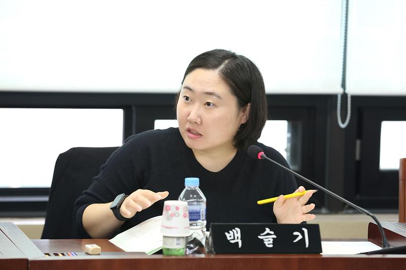 2024.10.14._제270회_제4차_환경경제안전위원회_(32).jpg 이미지