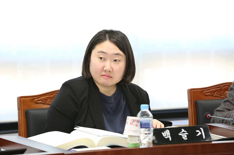 2024.12.06._제271회_제3차_환경경제안전위원회_(22).jpg 이미지