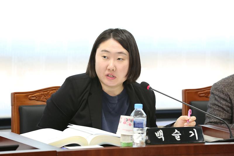 2024.12.06._제271회_제3차_환경경제안전위원회_(25).jpg 이미지