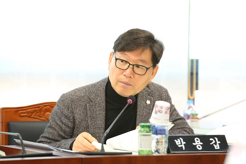 2024.12.09._제271회_제4차_환경경제안전위원회_(28).jpg 이미지