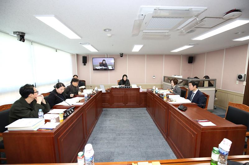 2024.12.10._제271회_제5차_환경경제안전위원회_(3).jpg 이미지