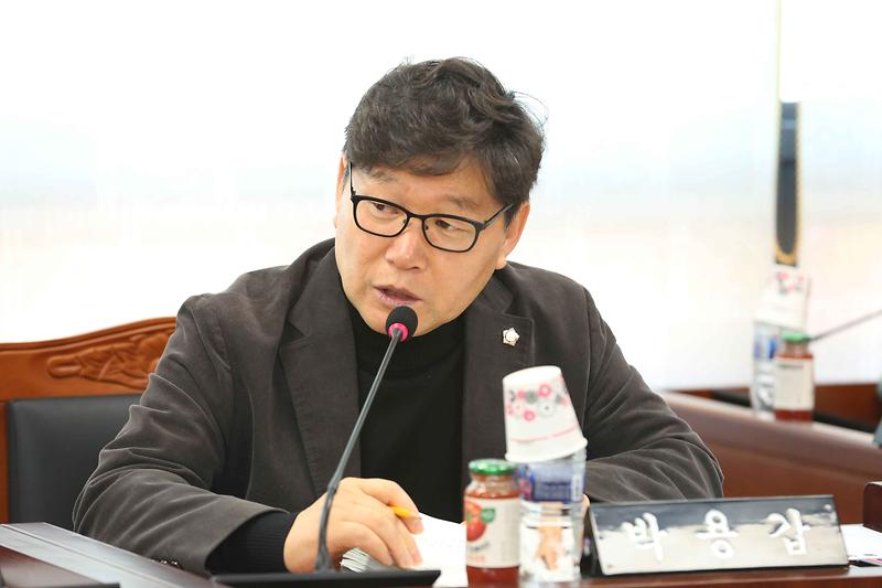 2025.02.10._제272회_제2차_환경경제안전위원회_(1).jpg 이미지