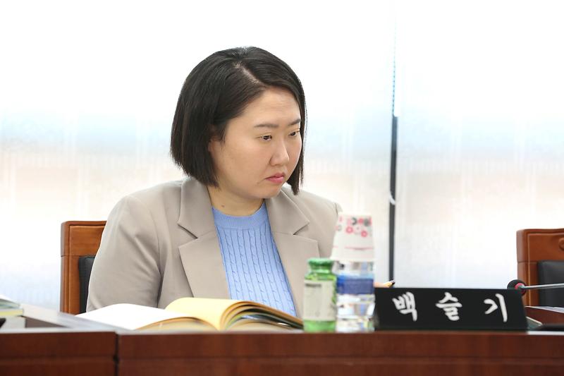 2025.06.11._제274회_제1차_환경경제안전위원회_(28).jpg 이미지