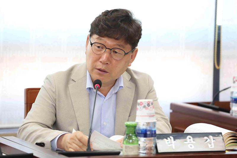 2025.06.12._제274회_제2차_환경경제안전위원회_(11).jpg 이미지