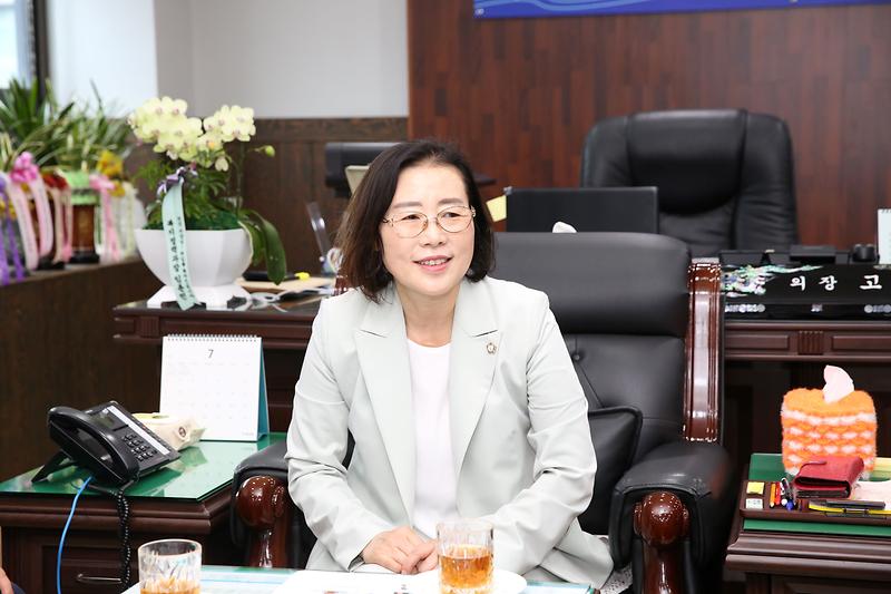 2023.07.12._고선희의장_인터뷰사진1.jpg 이미지