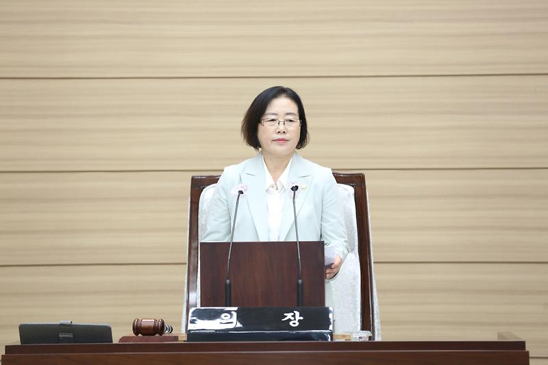 2023.08.08._제261회_서구의회_임시회_제1차_본회의2.jpg 이미지