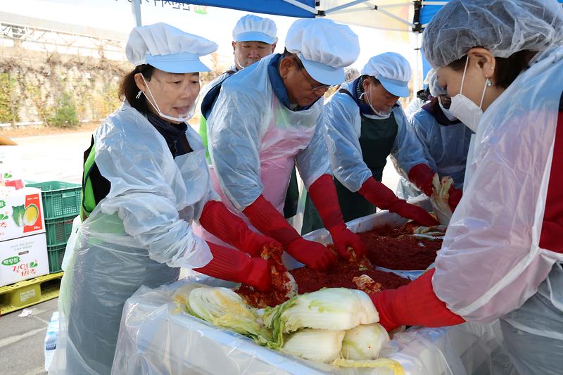 2023.11.15._서구자원봉사센터_김장_대축제_(69).jpg 이미지