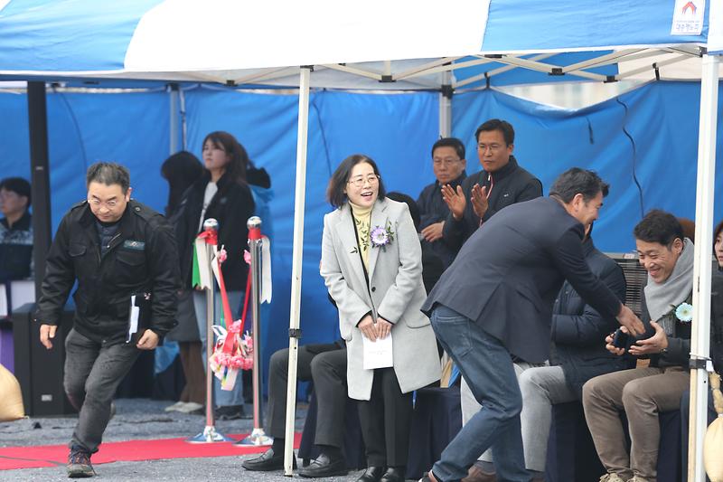 2023.12.06._청라지역_기후대응_도시숲_조성사업_준공식_(2).jpg 이미지