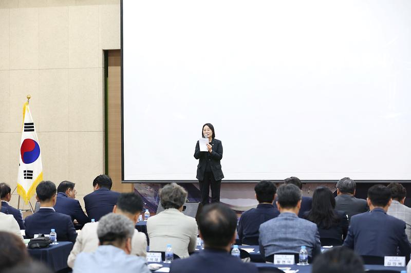2024.05.23._국제스케이트장_범시민_유치위원회구성및출범식개최_(11).jpg 이미지