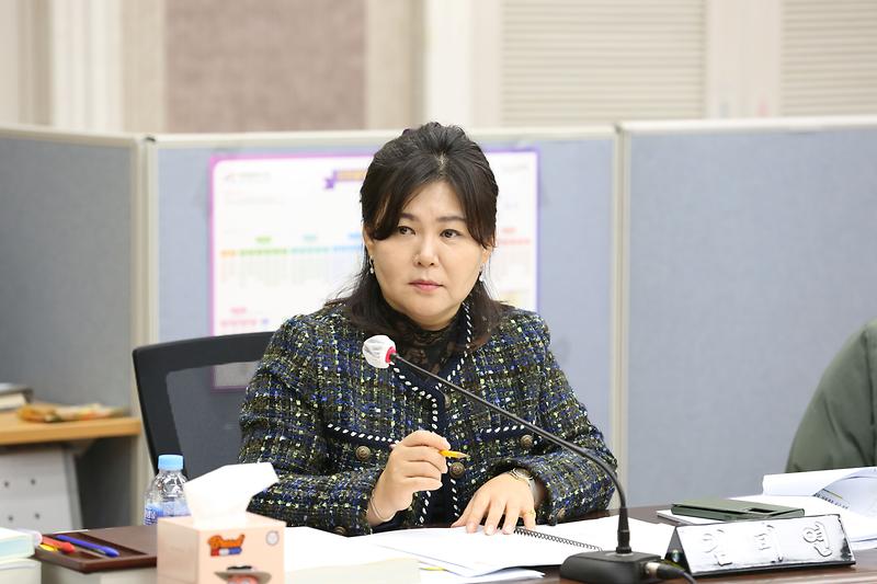 2023년도 행정사무감사 2일 차 (김미연 위원) 사진