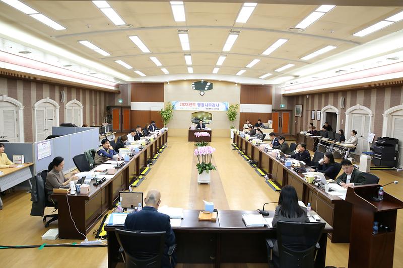 2023년도 행정사무감사 3일 차 사진