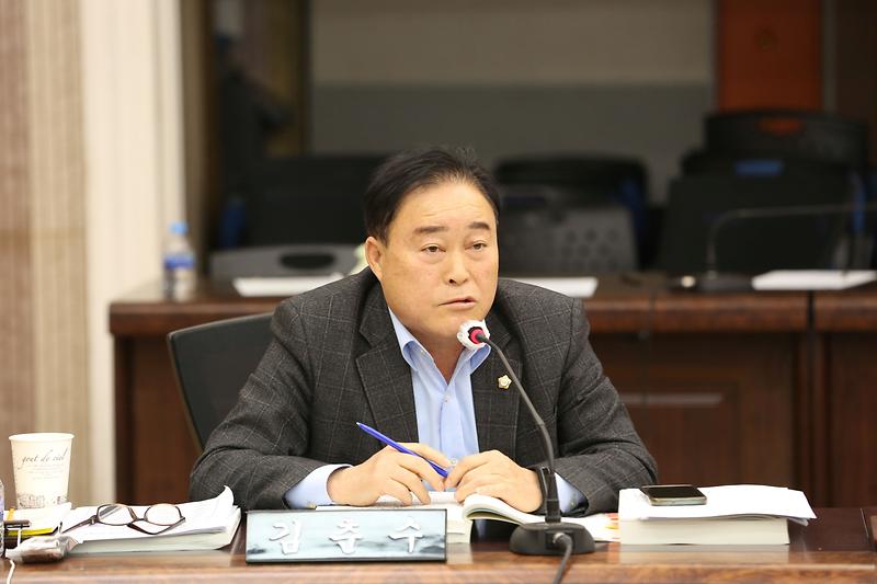 2023년도 행정사무감사 4일 차 (김춘수 위원) 사진