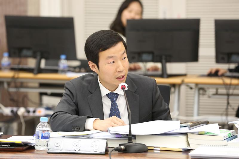 2023년도 행정사무감사 7일 차&강평(이영철 위원) 사진