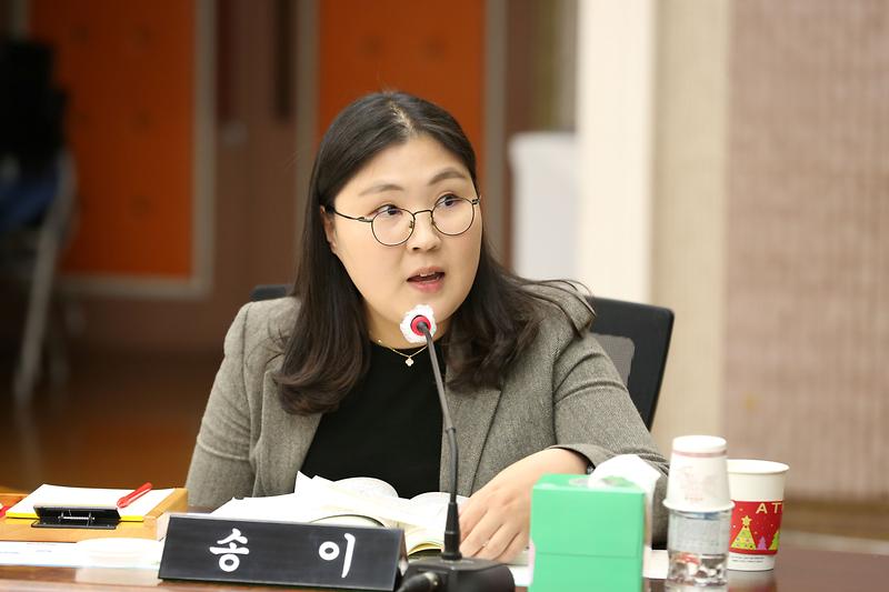 2024.11.21._2024년도_행정사무감사_특별위원회_개시선언및1일차_(353).jpg 이미지