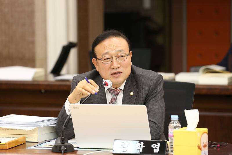 2024.11.22._2024년도_행정사무가사_특별위원회_2일차_(125).jpg 이미지