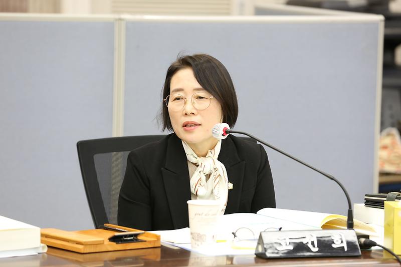 2024.11.22._2024년도_행정사무가사_특별위원회_2일차_(217).jpg 이미지