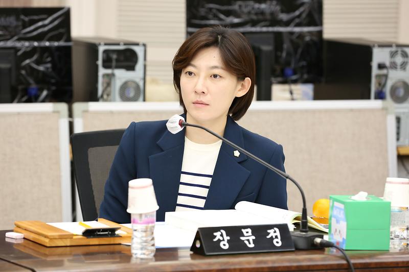 2024.11.22._2024년도_행정사무가사_특별위원회_2일차_(40).jpg 이미지