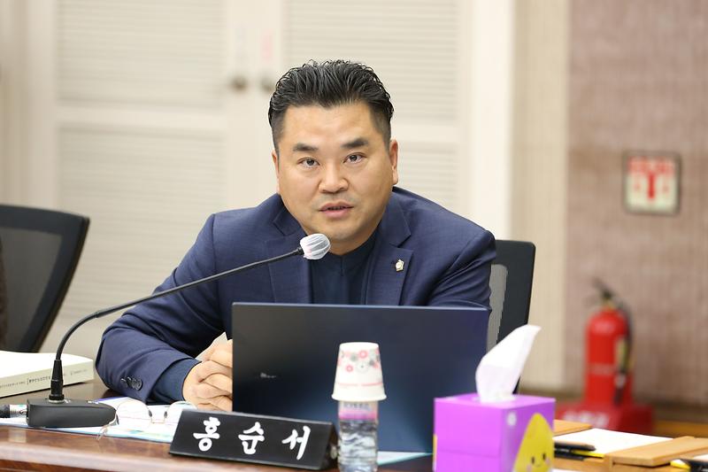 2024.11.25._2024년도_행정사무감사_특별위원회_3일차_(194).jpg 이미지