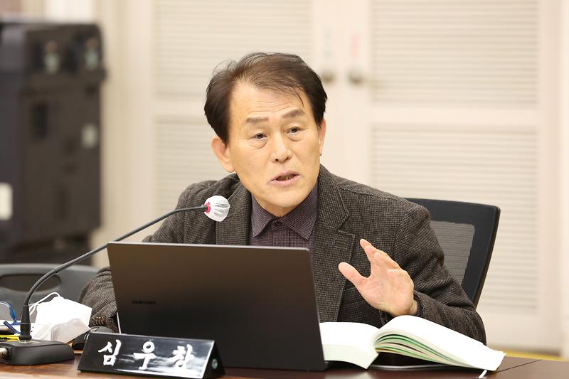 2024.11.25._2024년도_행정사무감사_특별위원회_3일차_(215).jpg 이미지