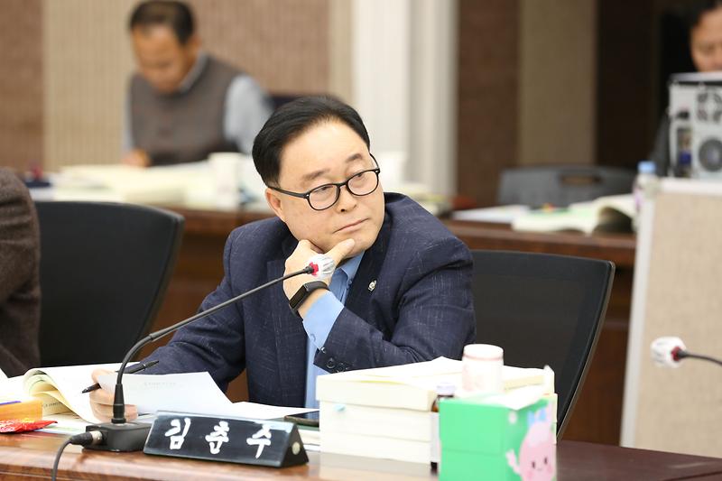 2024.11.25._2024년도_행정사무감사_특별위원회_3일차_(224).jpg 이미지