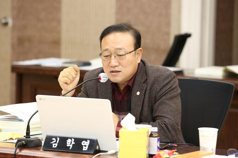 2024.11.25._2024년도_행정사무감사_특별위원회_3일차_(82).jpg 이미지