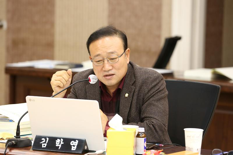 2024.11.25._2024년도_행정사무감사_특별위원회_3일차_(86).jpg 이미지