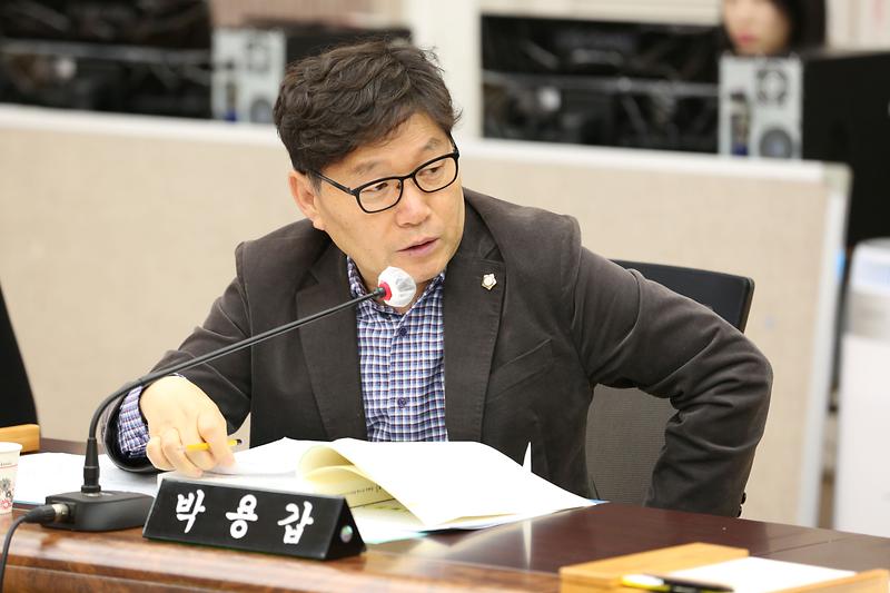 2024.11.26._2024년도_행정사무감사_특별위원회_4일차_(21).jpg 이미지