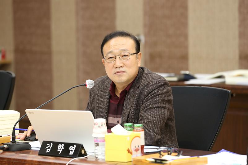 2024.11.27._2024년도_행정사무감사_특별위원회_5일차_(111).jpg 이미지