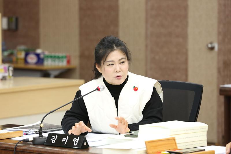 2024.11.27._2024년도_행정사무감사_특별위원회_5일차_(28).jpg 이미지