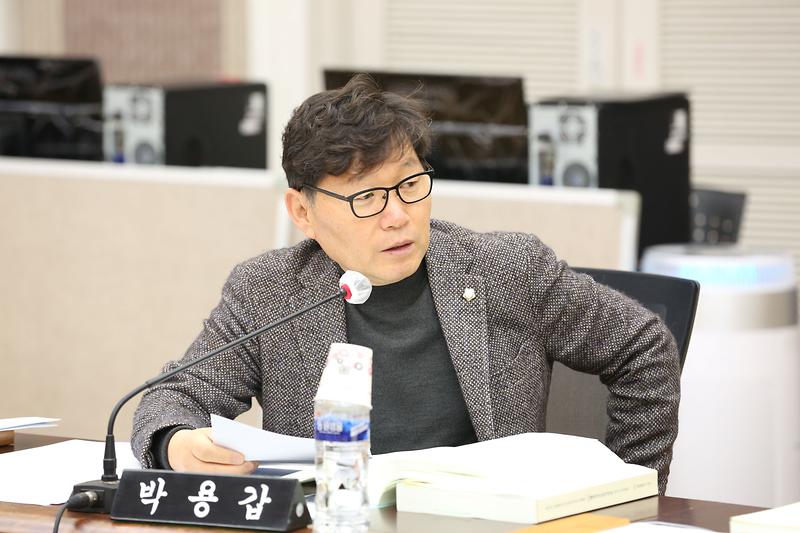 2024.11.27._2024년도_행정사무감사_특별위원회_5일차_(65).jpg 이미지