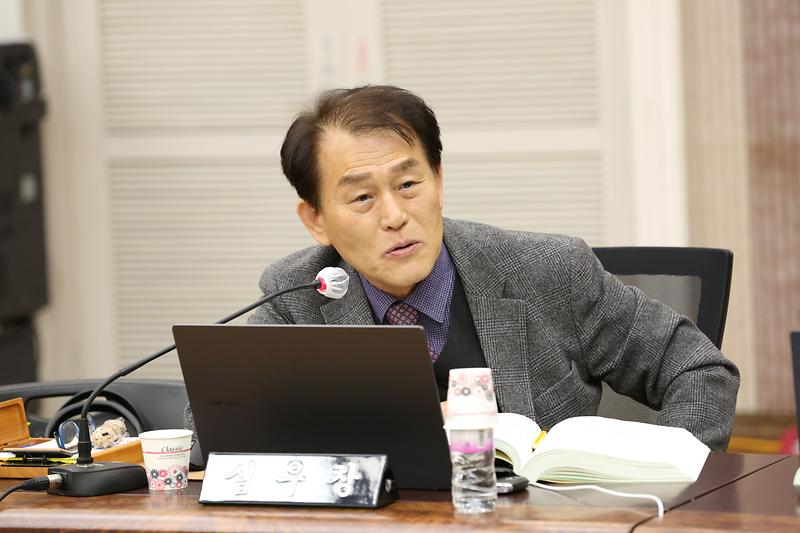 2024.11.27._2024년도_행정사무감사_특별위원회_5일차_(87).jpg 이미지