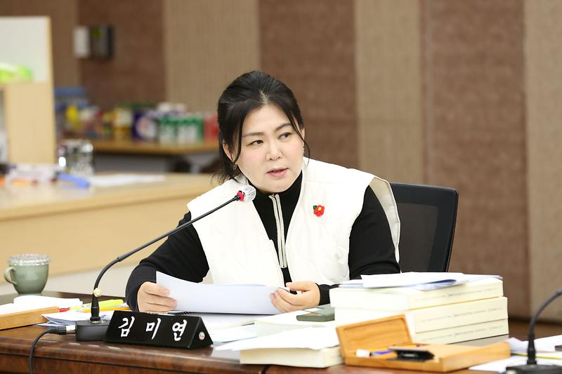 2024.11.28._2024년도_행정사무감사_특별위원회_6일차_(113).jpg 이미지