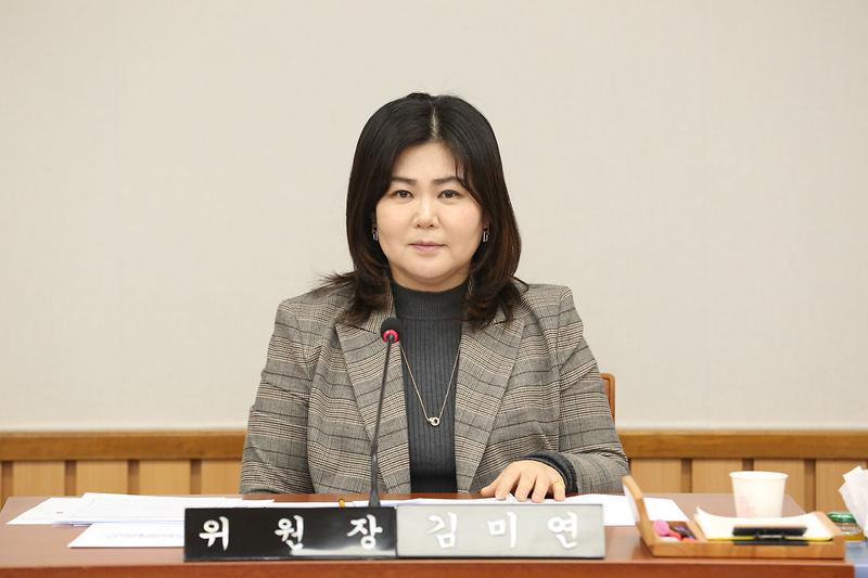 2024-01-25_보도자료_사진2(인천_서구의회_폐기물처리시설_현안_해결과_서구_확보를_위한_특별위원회,_제3차_회의_개최).jpg 이미지