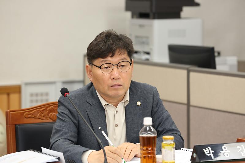 2023.10.20._제263회_제5차_복지도시위원회_(32).jpg 이미지