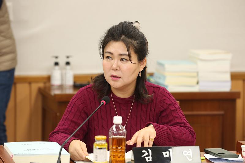 2023.12.06._제264회_제3차_복지도시위원회_(17).jpg 이미지