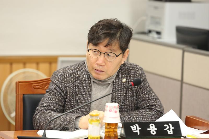 2024.01.24._제265회_제2차_복지도시위원회_(34).jpg 이미지