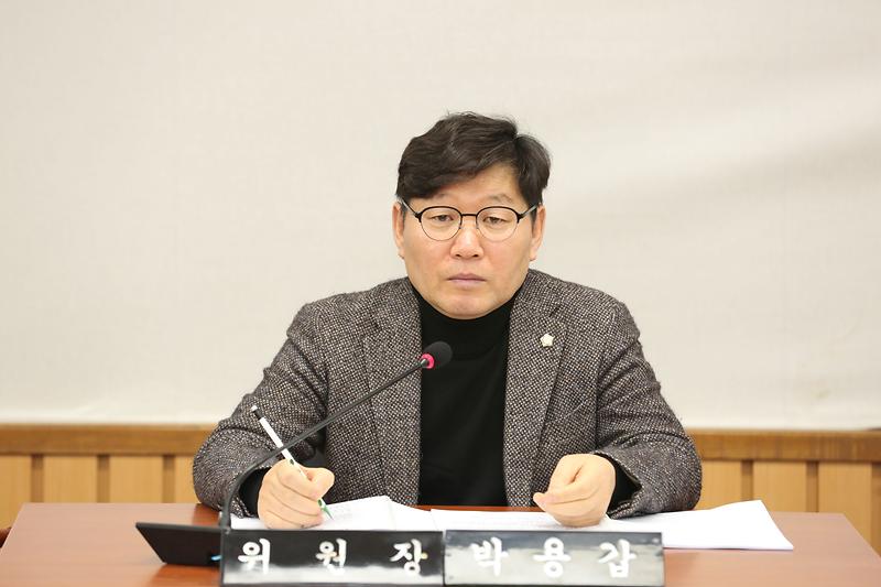 2024.01.29._제265회_제5차_복지도시위원회_(53).jpg 이미지