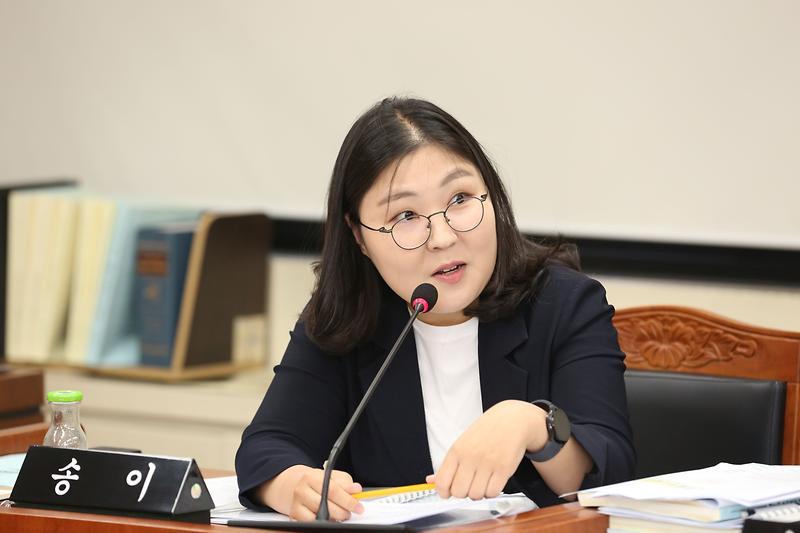 2024.06.17._제267회_제4차_복지도시위원회_(33).jpg 이미지