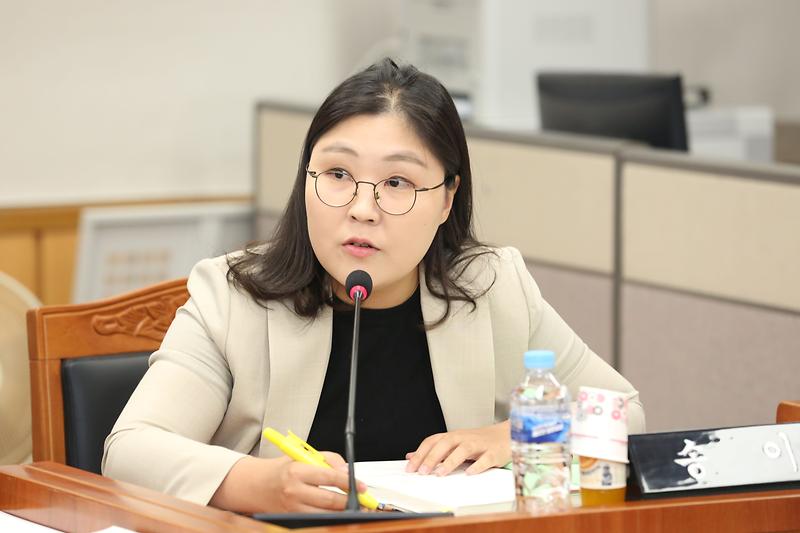 제270회 제1차 복지도시위원회(송이 위원) 사진