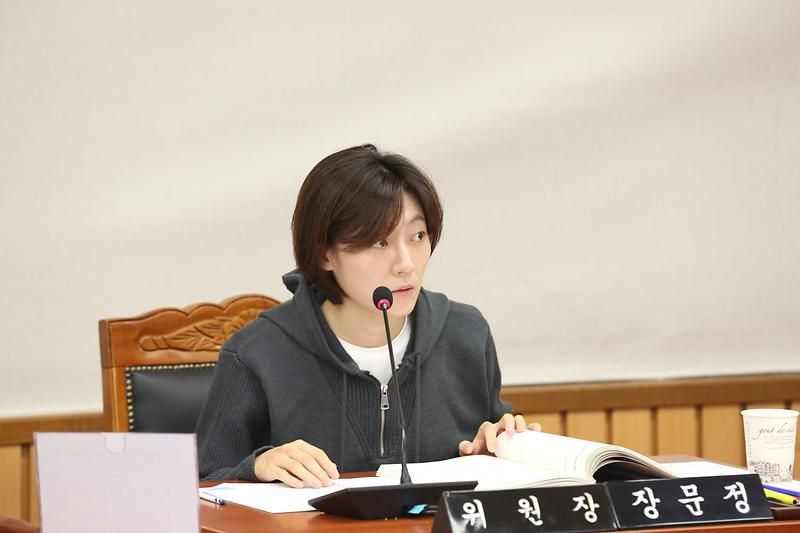 2024.10.10._제270회_제2차_복지도시위원회_(15).jpg 이미지