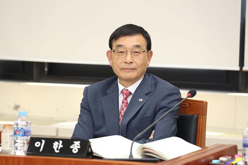 제270회 제2차 복지도시위원회(이한종 위원) 사진