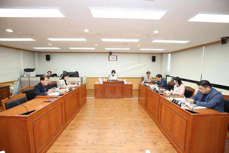 2024.10.11._제270회_제3차_복지도시위원회_(11).jpg 이미지